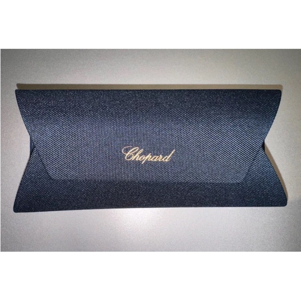 Chopard new eyeglass/sunglass case with cleaning cloth.